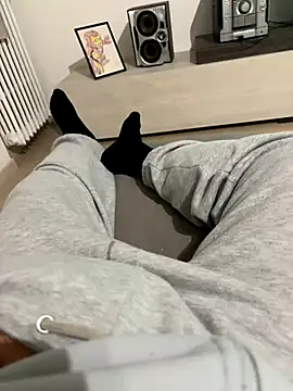 Snapshot of alex21017 chatting on 12-01-24, 08:53 alex21017 online show from 12-01-24, 08:53