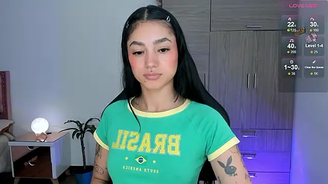 Lizzie corner v online show from 02-10-26, 04:00