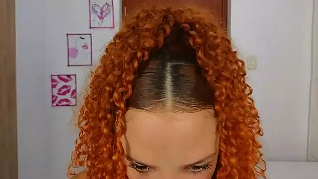 SexyLeilaa online show from 01-14-26, 01:55