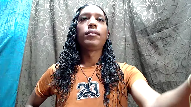 shairaStarr online show from 10-17-25, 01:53