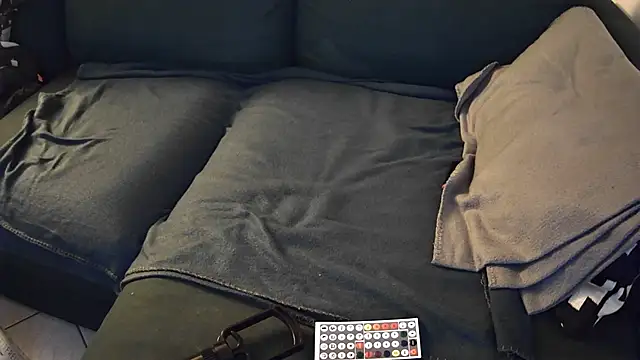 Cesaresweet online show from 11-20-25, 11:48