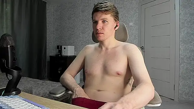 Snapshot of Bananas_dick chatting on 07-12-26, 08:16 Bananas dick online show from 07-12-26, 08:16