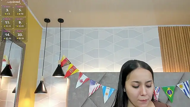 Snapshot of Sammy_Fit_ chatting on 06-25-26, 12:42 Sammy Fit online show from 06-25-26, 12:42