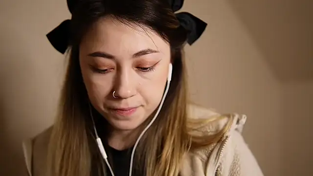 chibi moon  online show from 12-11-24, 08:07