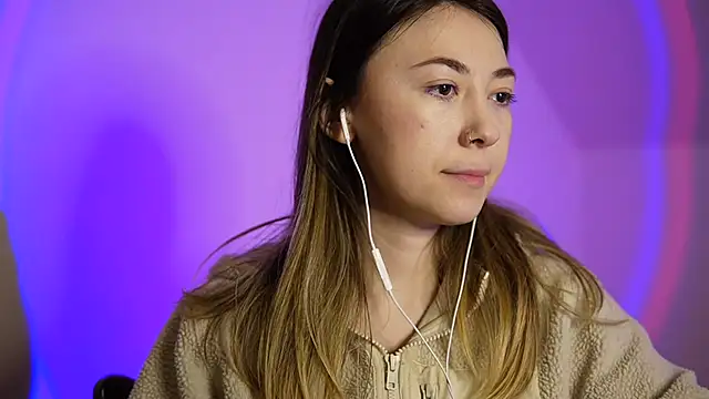 chibi moon  online show from 01-11-25, 04:57