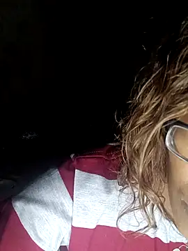 Snapshot of LunaRai chatting on 03-05-25, 05:39 LunaRai online show from 03-05-25, 05:39