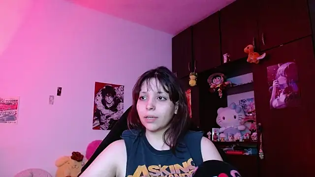 Snapshot of MaryJannes chatting on 06-13-26, 05:05 MaryJannes online show from 06-13-26, 05:05