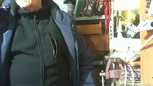 nonnomaturobisex online show from 12-14-25, 09:36