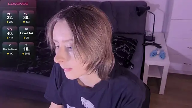 Snapshot of mothkink chatting on 12-05-25, 06:15 mothkink online show from 12-05-25, 06:15