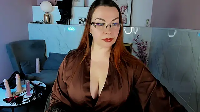 MrsIngrid online show from 04-19-26, 03:11