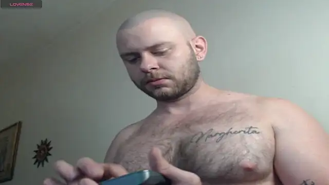 Snapshot of TONY_WHITE_7 chatting on 04-28-26, 02:21 TONY WHITE 7 online show from 04-28-26, 02:21