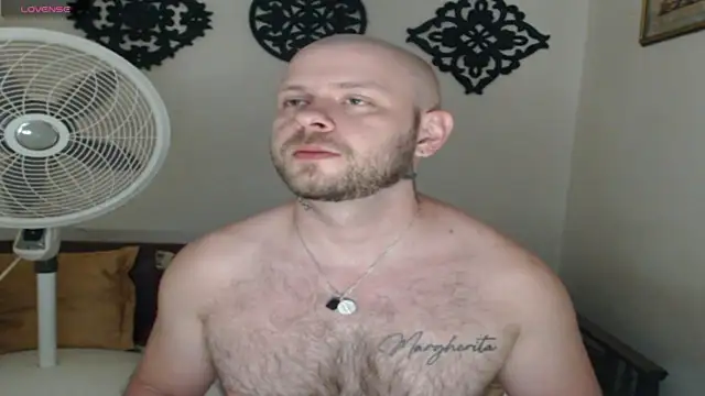 Snapshot of TONY_WHITE_7 chatting on 07-24-26, 01:25 TONY WHITE 7 online show from 07-24-26, 01:25