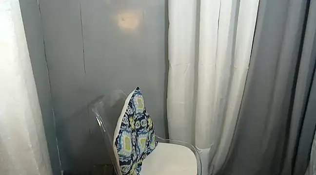 Delicate Savannah online show from 12-10-24, 04:45