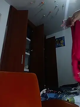 Snapshot of Van3orgasm4me chatting on 03-17-26, 05:05 Van3orgasm4me online show from 03-17-26, 05:05