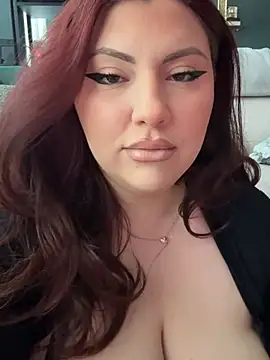 Snapshot of CurvyKimmy1 chatting on 05-28-26, 08:11 CurvyKimmy1 online show from 05-28-26, 08:11