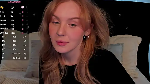 LianaFord online show from 01-24-25, 10:41