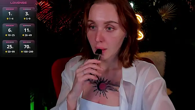 LianaFord online show from 05-19-26, 05:52