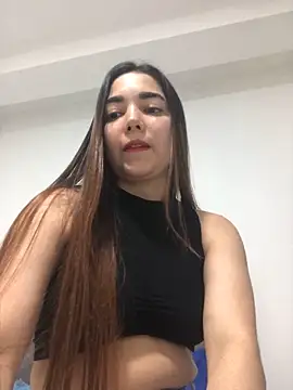 DulceChloe99 online show from 03-20-25, 07:57