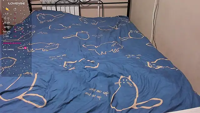 eva zero online show from 12-22-25, 02:47