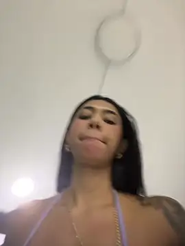 Snapshot of AntonellaRossi chatting on 07-05-26, 01:18 AntonellaRossi online show from 07-05-26, 01:18