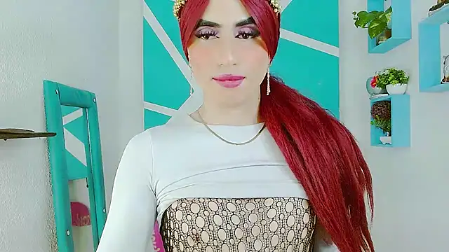 Snapshot of priscilahotker chatting on 03-01-25, 09:04 priscilahotker online show from 03-01-25, 09:04