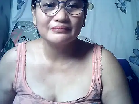 Snapshot of Amazing_Angel22 chatting on 07-05-26, 02:07 Amazing Angel22 online show from 07-05-26, 02:07