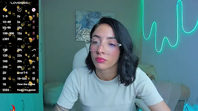 barbie scoth  online show from 10-04-25, 11:36