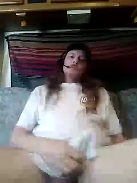 truckerlove69 online show from 03-14-25, 04:09