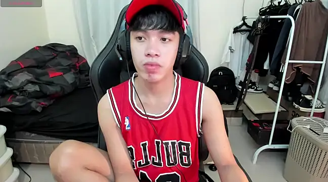 Lightjt04 online show from 03-15-25, 12:47