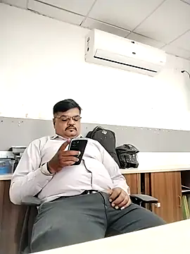 Desi Londa 143 online show from 12-05-25, 06:00