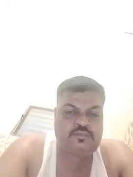 Snapshot of Desi_Londa_143 chatting on 06-19-26, 12:15 Desi Londa 143 online show from 06-19-26, 12:15