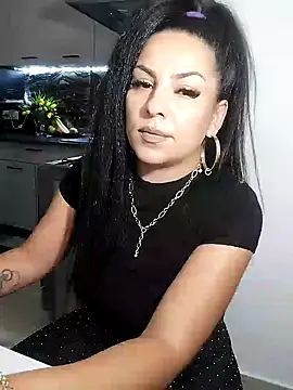 hot-babygirl online show from 11-05-25, 07:58