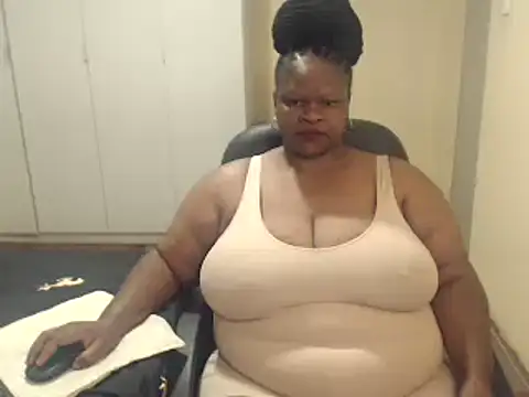 sweetnoziexx online show from 02-05-25, 04:14