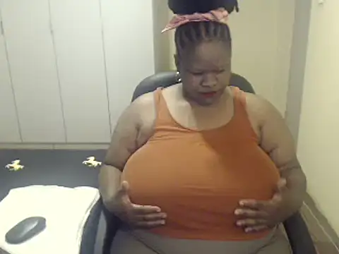 sweetnoziexx online show from 02-13-25, 05:16