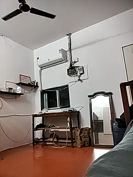  IRRESISTIBLE  online show from 03-22-26, 08:34