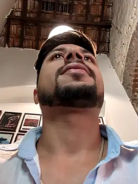  IRRESISTIBLE  online show from 04-25-26, 06:49