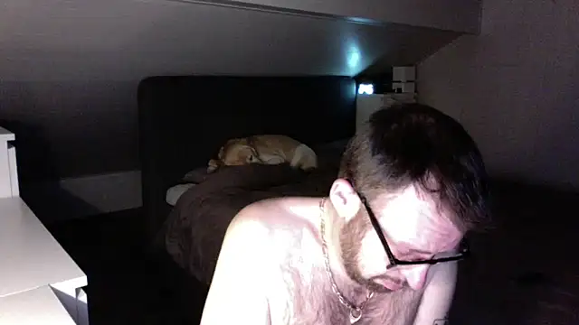 Snapshot of FABIOGLASSES chatting on 12-08-24, 01:46 FABIOGLASSES online show from 12-08-24, 01:46