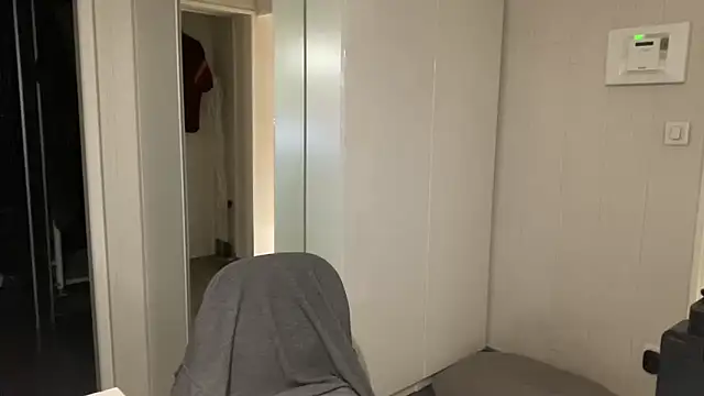 FABIOGLASSES online show from 03-08-26, 09:40