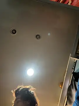 Snapshot of AshtonChicken chatting on 11-08-25, 01:11 AshtonChicken online show from 11-08-25, 01:11