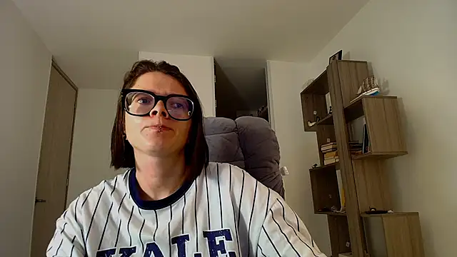 Arya starrk online show from 11-10-25, 02:16