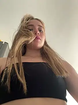 ShelbyHagen online show from 01-29-25, 07:32