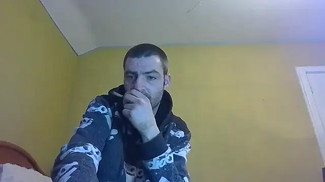 Snapshot of ThatGuyNextDoor1992 chatting on 03-08-25, 01:50 ThatGuyNextDoor1992 online show from 03-08-25, 01:50