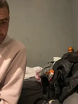 Snapshot of ThatGuyNextDoor1992 chatting on 09-16-25, 01:39 ThatGuyNextDoor1992 online show from 09-16-25, 01:39