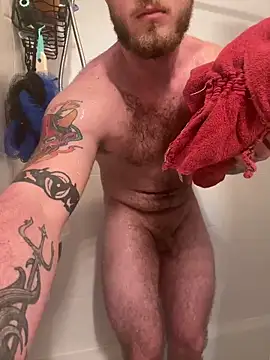 Snapshot of HungJr5255 chatting on 12-20-24, 10:00 HungJr5255 online show from 12-20-24, 10:00