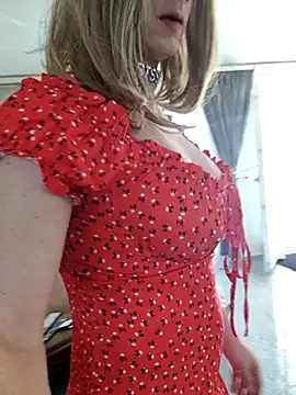 Snapshot of LanaSissy100 chatting on 03-09-25, 11:47 LanaSissy100 online show from 03-09-25, 11:47