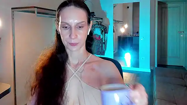 Mila Anders online show from 03-31-26, 04:57