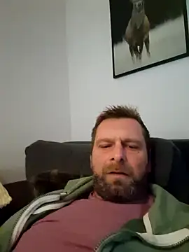 Snapshot of Mjn34 chatting on 01-07-25, 07:31 Mjn34 online show from 01-07-25, 07:31