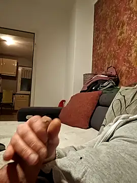 Snapshot of Mjn34 chatting on 01-23-25, 06:03 Mjn34 online show from 01-23-25, 06:03