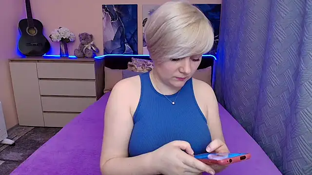 BlondPearl online show from 05-14-26, 11:28
