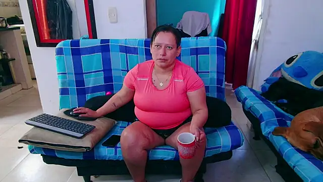 Diana Lozano online show from 07-16-26, 01:50